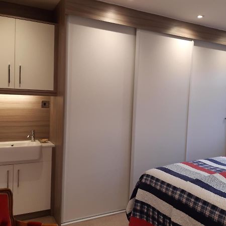 Smitten House 4 Bedroom Rhyl Ngoại thất bức ảnh